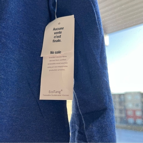 NWT Cleo Women sweater, comfy and soft, Size small - Picture 4 of 8